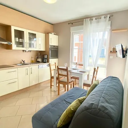 Apartment - Centre-ville - 4 Pers -proche